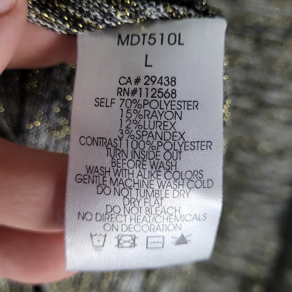 MISS ME | metallic thread floral lace detail long sleeve top - Picture 6 of 7